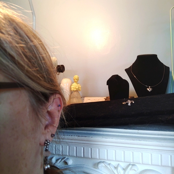 Sundance Sterling Silver Floral Quartz & Freshwater Pearl Earrings - Picture 4 of 5